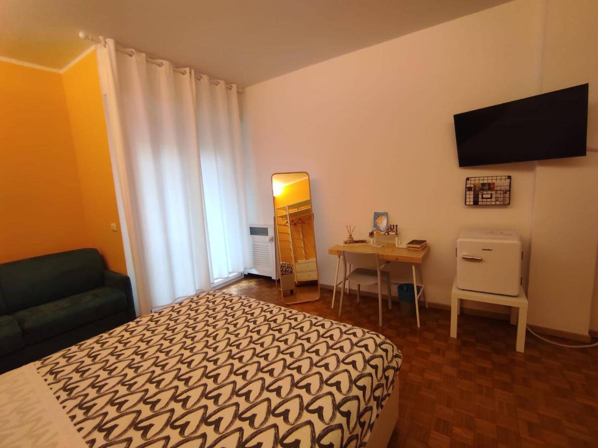 Il Portico Affittacamere Couette-café